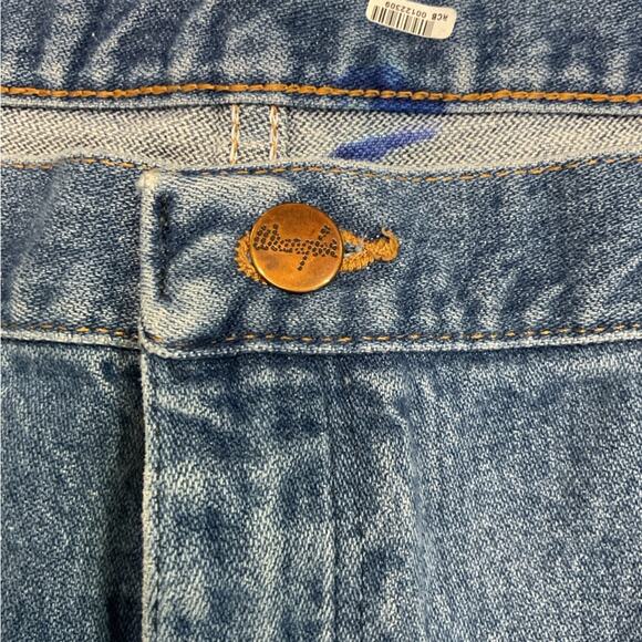 Vintage 90s Wrangler Faded Blue Relaxed Fit Cowboy Jeans - Picture 4 of 8